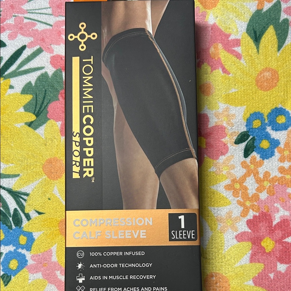 Tommie Copper Black Compression Calf Sleeve Large/Extra Large